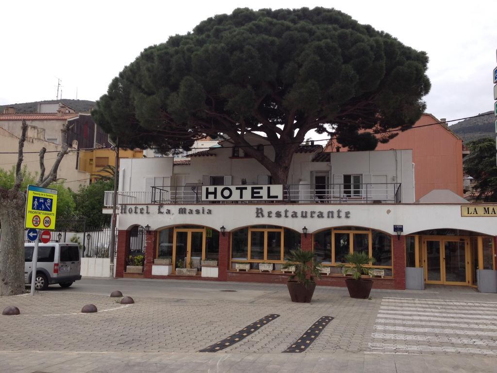 Hotel La Masia Portbou Exterior photo