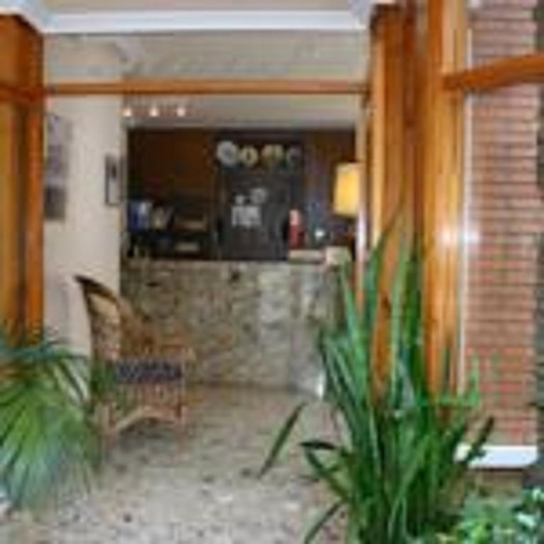 Hotel La Masia Portbou Exterior photo
