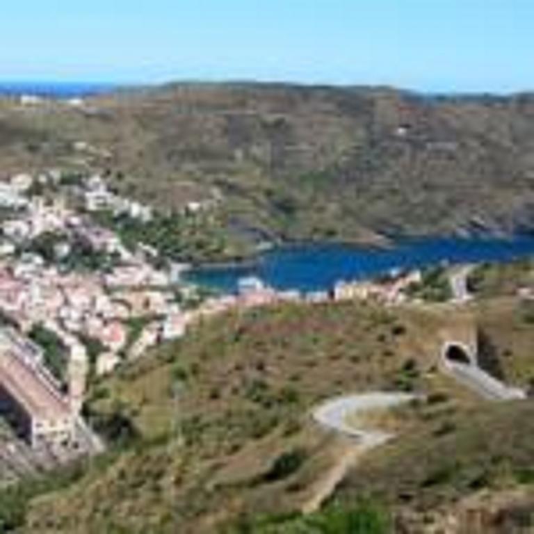 Hotel La Masia Portbou Exterior photo